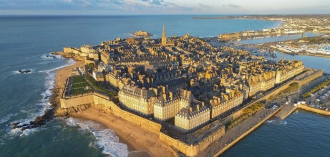 Saint-Malo – The Corsair City of Brittany