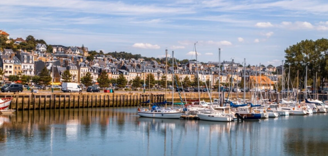 Ultimate Travel Guide to Deauville, France