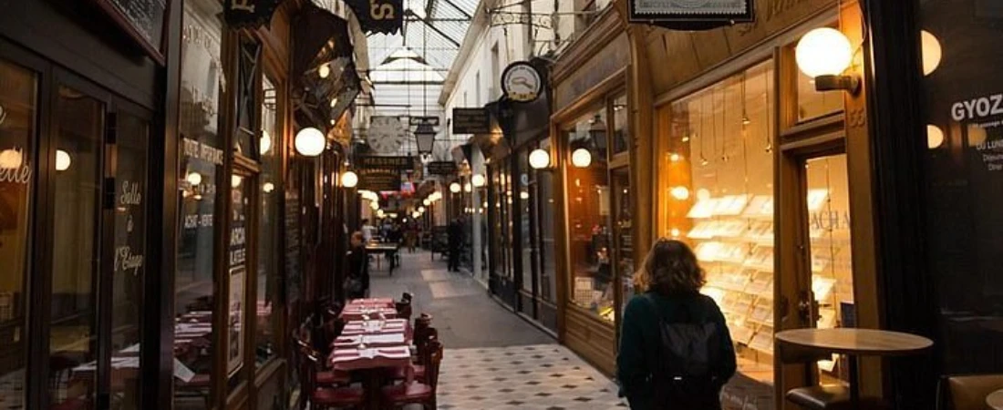 The Ultimate Paris Travel Guide